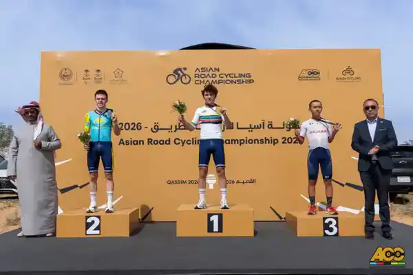 Двукратный чемпион Азии по велоспорту вернулся на родину (2)