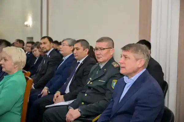 В регионе прошло обсуждение проекта обновленной Конституции РК (3)