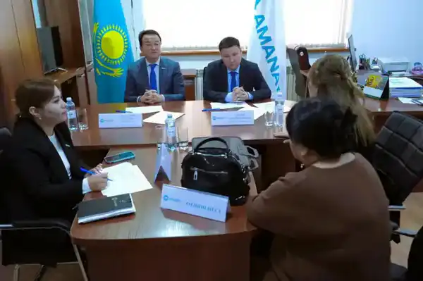 В ТУРКЕСТАНСКОЙ ОБЛАСТИ ВЫСЛУШАЛИ ОБРАЩЕНИЯ ЖИТЕЛЕЙ (2)