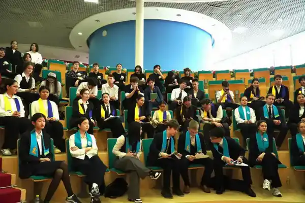 «Закон и порядок»: в Астане прошли дебаты среди школьников (10)