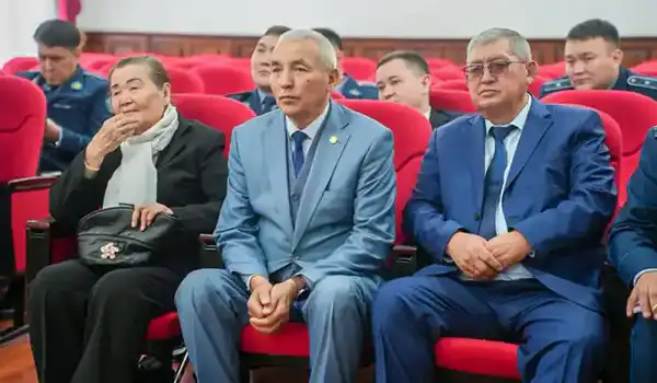 "Никаких оправданий": Министр внутренних дел жестко прошелся по полиции Шымкента (7)