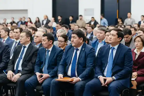 Глава региона встретился с предпринимателями Атырауской области (6)