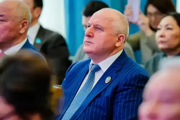 В рамках деятельности городского штаба в Астане в мероприятиях примут участие 700 тысяч человек (5)