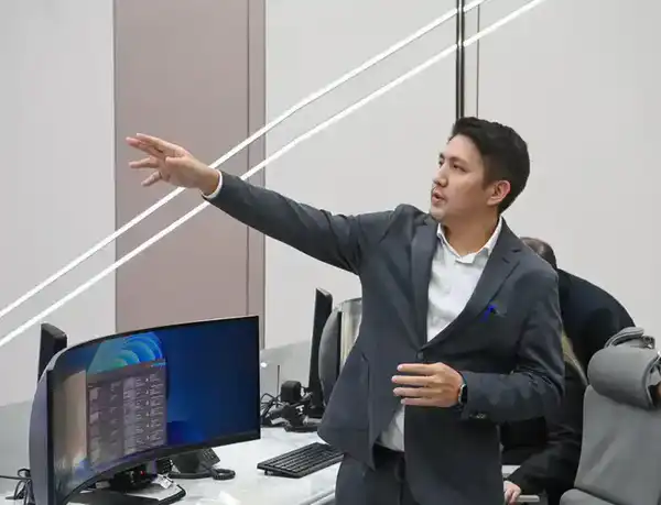 Глава региона ознакомился с работой Центров оперативного управления (6)