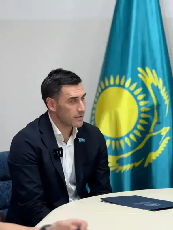 Проект новой Конституции Казахстана обсудили в столичной спортшколе (3)