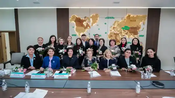 В Астане в Есильском районном филиале партии «AMANAT» создано женское крыло (4)