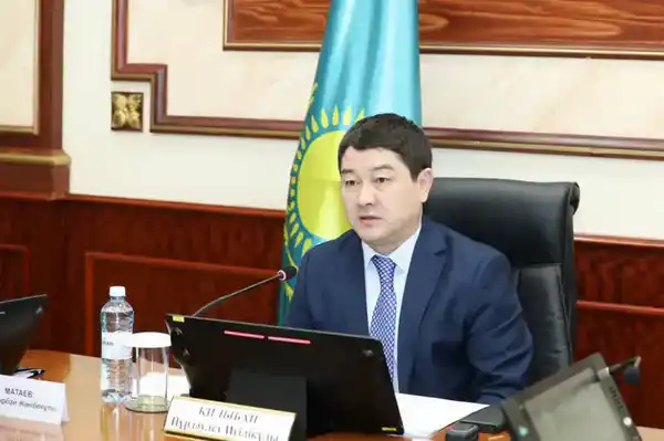 Под председательством акима Мангистауской области состоялась встреча с активом по проекту новой Конституции РК (5)