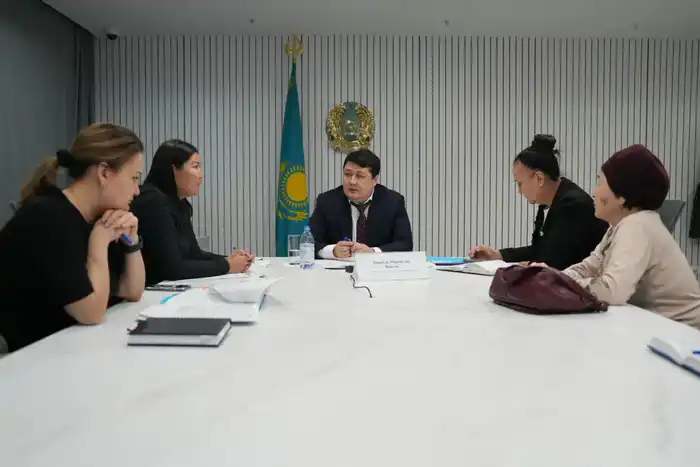 Вице-министр юстиции Даниель Ваисов провёл приём граждан (4)