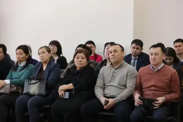 Центральной идеей новой Конституции определены образование и наука, культура и инновации (6)