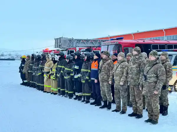 Спасатели МЧС провели пожарно-тактические учения на объектах с массовым пребыванием людей и повышенной пожарной опасностью (4)