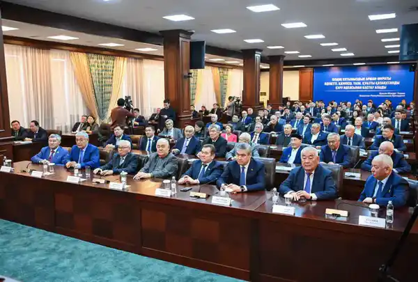 Представлен новый ректор Университета имени Коркыт ата (6)