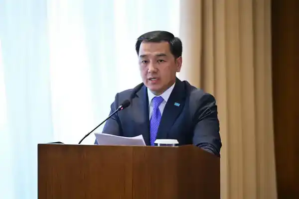 Обсуждены пути реализации поручений Президента (7)