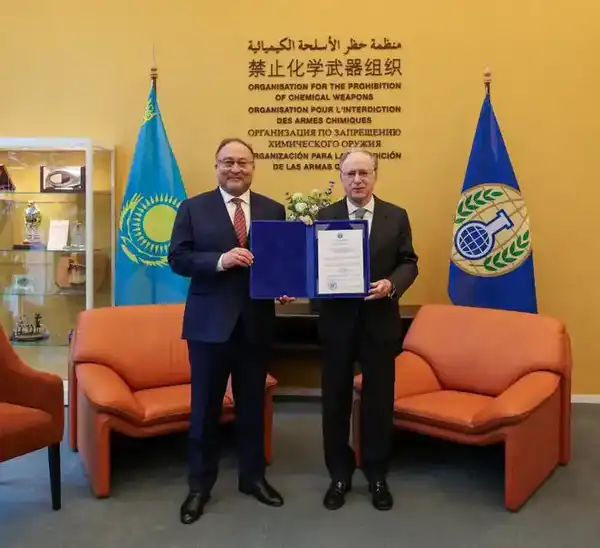 Посол Казахстана вручил верительные грамоты Генеральному директору Организации по запрещению химического оружия (3)