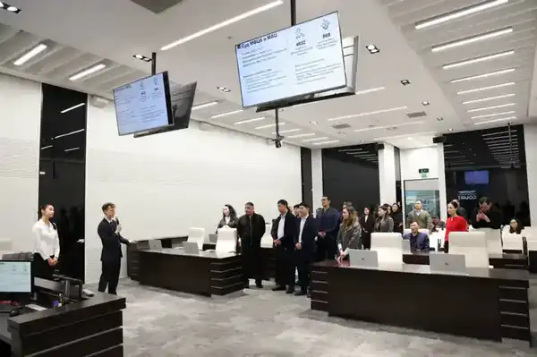 Магистранты Академии правосудия при Высшем Судебном Совете приняли участие в выездной лекции в Суде Международного финансового центра «Астана» (МФЦА) (4)