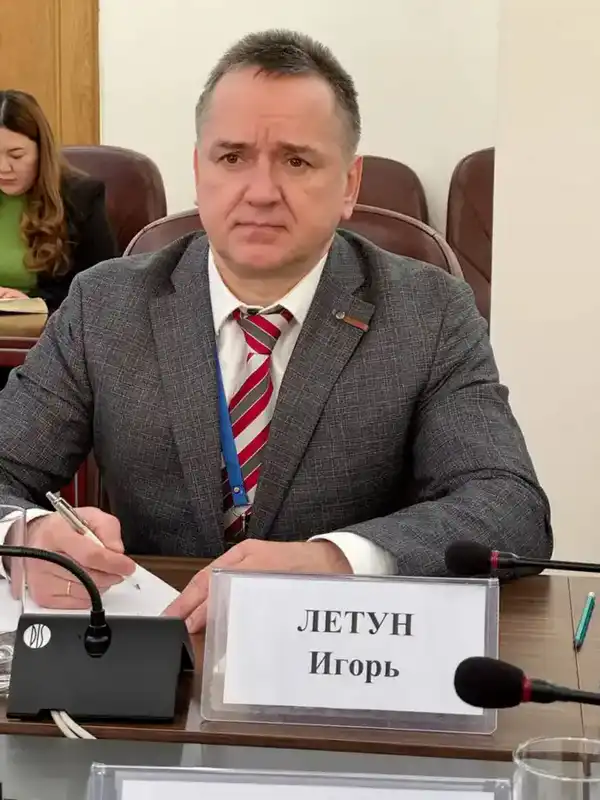 КАЗАХСТАН И БЕЛАРУСЬ ОБСУДИЛИ ПЕРСПЕКТИВЫ СОТРУДНИЧЕСТВА В СФЕРЕ ЗДРАВООХРАНЕНИЯ (2)