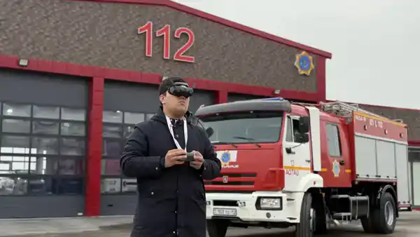 Проверка с воздуха: уступают ли дорогу пожарным (5)