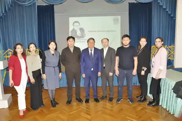 К 95-летию Мукагали Макатаева в Центральном государственном архиве кино-фотодокументов и звукозаписей состоялся культурно-духовный вечер (4)