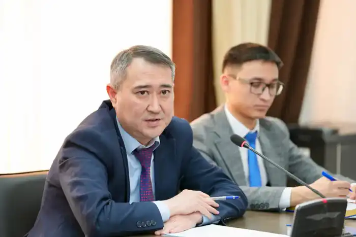 В республиканском селекторе рассмотрены промежуточные итоги отопительного сезона и планы ремонтной кампании (6)