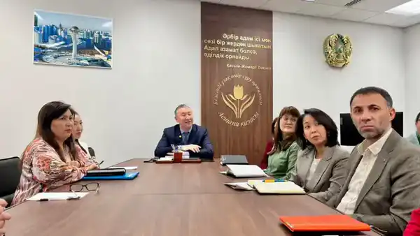 В Астане обсудили обновленный проект Основного закона (4)