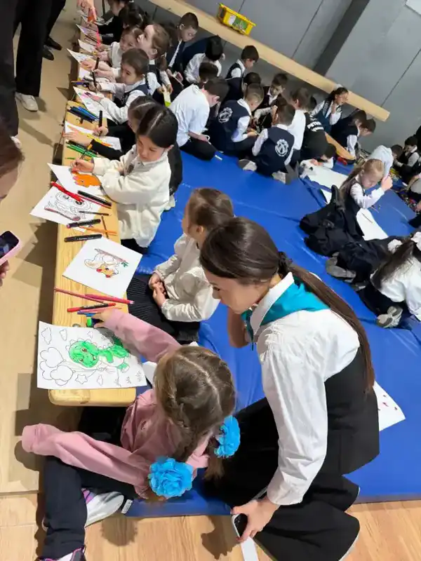 «Светлое будущее без наркотиков»: в Астане прошла выставка рисунков (8)