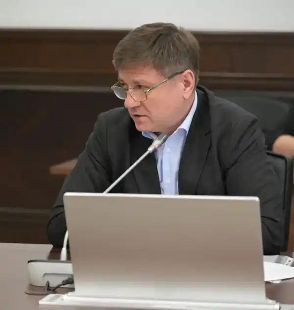 В акимате области подвели промежуточные итоги прохождения отопительного сезона и обсудили подготовку к осенне-зимнему периоду 2026-2027 годов (4)