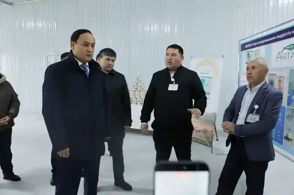 Рабочая поездка в Таласский район: пищевая промышленность, транспорт, соцобъекты (9)