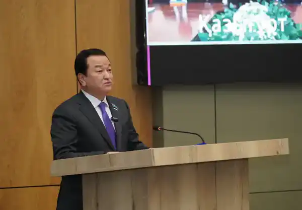 В ТУРКЕСТАНСКОЙ ОБЛАСТИ ОБСУДИЛИ ОСНОВНЫЕ ПРИОРИТЕТЫ И ИЗМЕНЕНИЯ КОНСТИТУЦИОННЫХ РЕФОРМ (4)