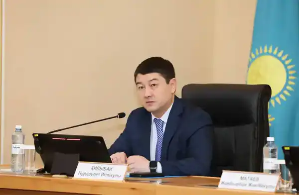 На сессии маслихата обсудили планы развития региона (3)