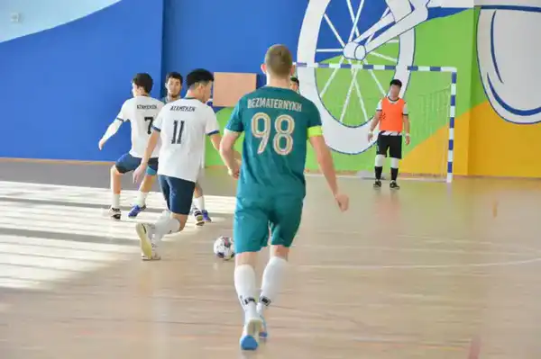 В новом спортивном комплексе Актобе прошел чемпионат Казахстана по сурдо-футзалу (5)