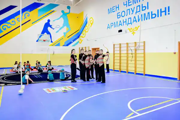 В Рудном открылась школа на 900 мест с государственным языком обучения (5)