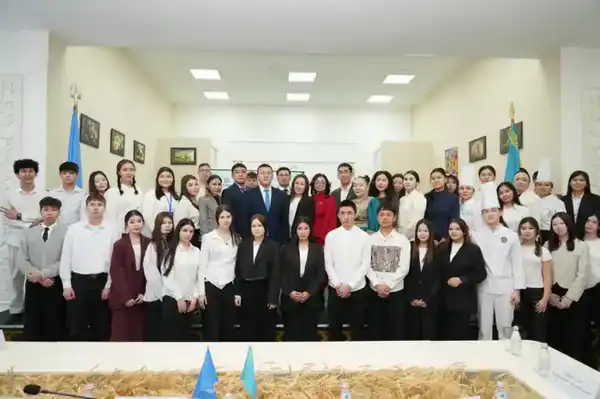 «Экономь воду — спаси будущее!»: в Астане прошел экочас для студентов колледжей (6)