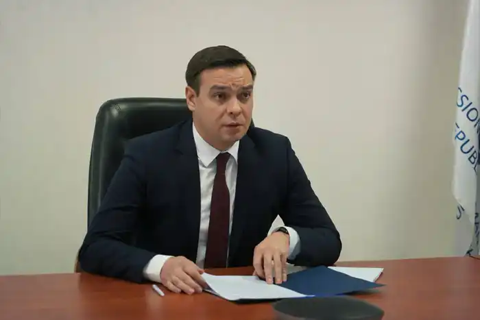 В национальном правозащитном центре обсудили проект новой Конституции (3)