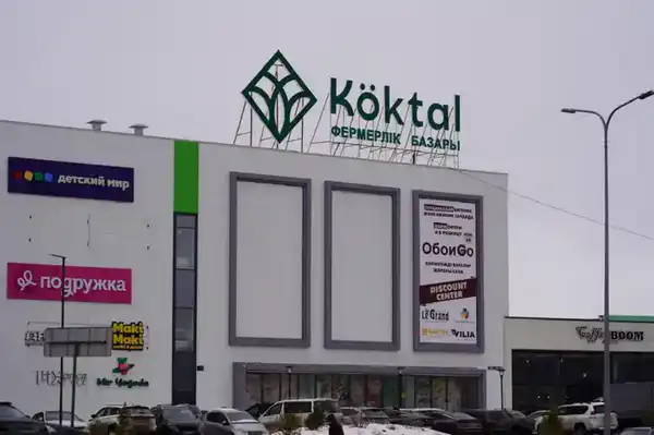 «Закон и порядок»: о вреде наркотиков рассказали посетителям и сотрудникам столичного ТРЦ (4)