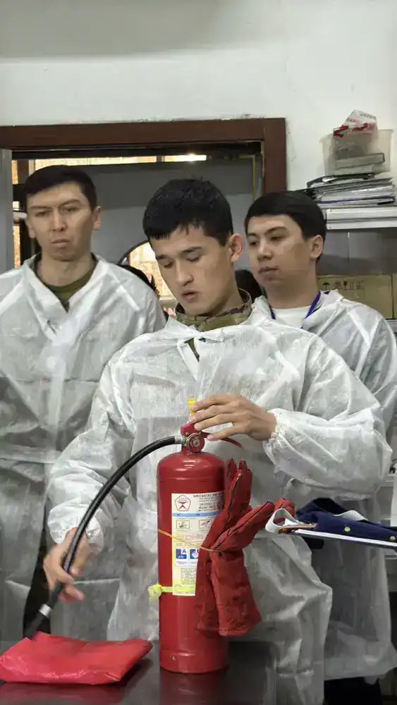 «Закон и порядок»: о правилах пожарной безопасности напомнили столичным заведениям общепита (9)