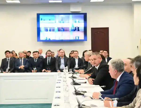 Обсуждены вопросы поддержки и развития предпринимательства в регионе (4)