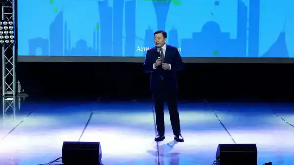 В Астане награждены победители и призеры республиканской олимпиады среди школьников (3)