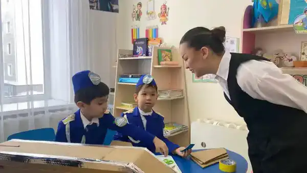 В Астане прошел практический семинар для педагогов детских садов и учителей школ (3)