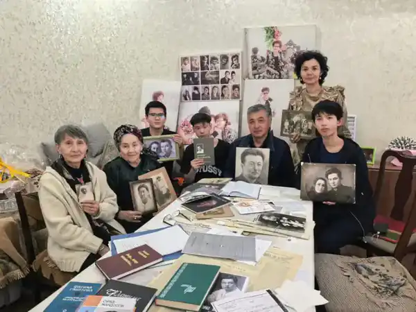 Юные ученые Астаны изучили наследие Ораза Жандосова (5)