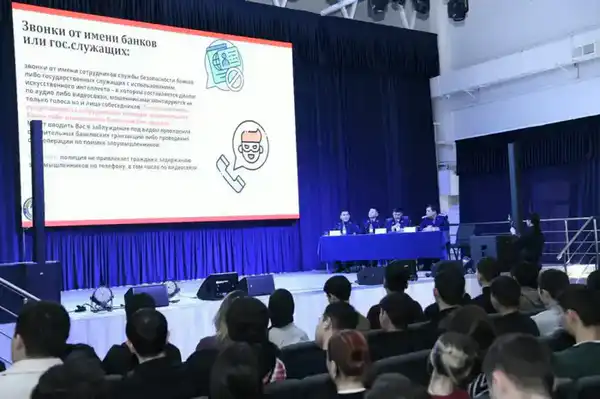 «Закон и порядок»: в Астане прошел телемост среди студентов с осужденными (3)