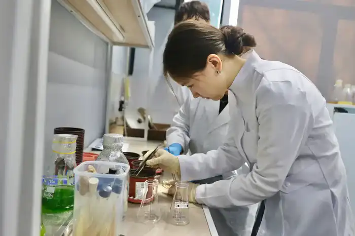 Научная разработка казахстанских ученых открывает путь к созданию новых биоудобрений (4)