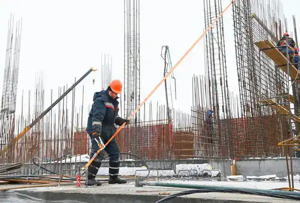 Глава региона ознакомился с ходом строительства жилых домов (8)