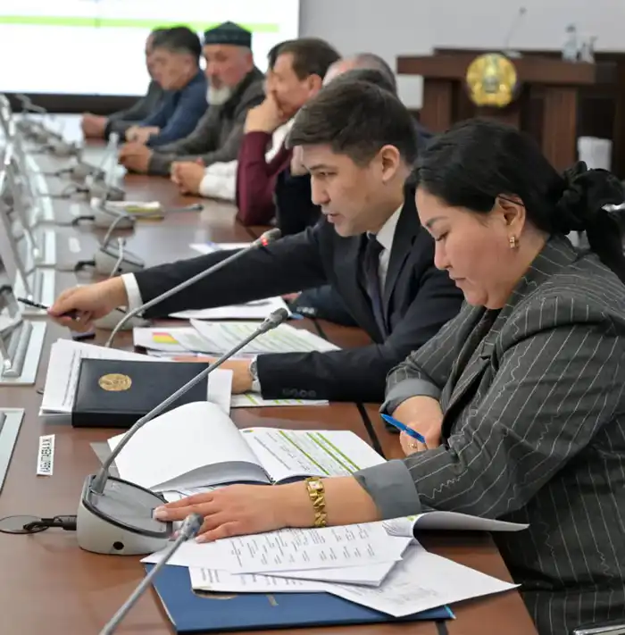 Аким области провел встречу с сельхозтоваропроизводителями региона, на которой обсудили подготовку и проведение весенне-полевых работ текущего сезона (3)