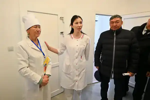 В Аксуатском районе в двух селах открылись медицинские пункты (9)