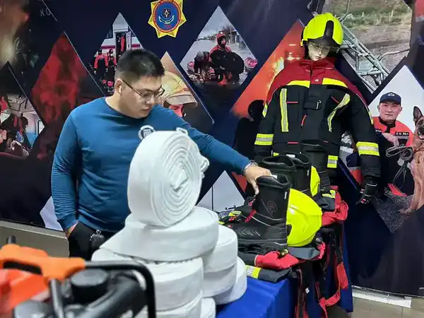 Один день со спасателями: участники «Азбуки правопорядка» увидели работу ДЧС Карагандинской области изнутри (7)