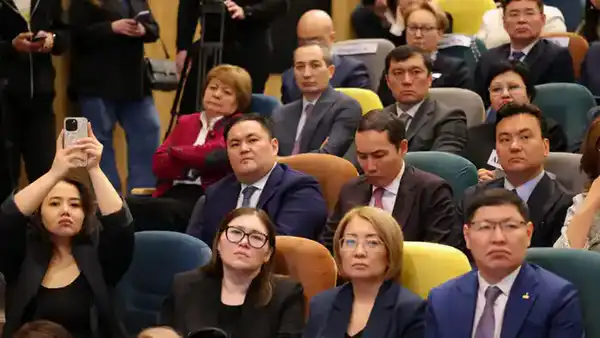 Статус учителя - престиж страны: Казахстан вошел в число мировых лидеров по условиям труда педагогов (2)