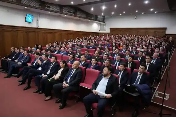 Обеспечение водной безопасности, развитие инноваций и улучшение качества жизни: в Министерстве водных ресурсов и ирригации обсудили проект новой Конституции (2)