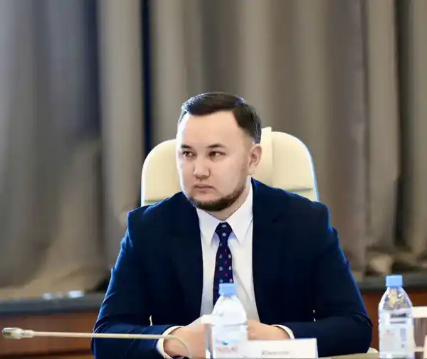 В ВКО в рамках программ «Молодежная практика» и «Жасыл ел» будут трудоустроены 2 тысячи молодых людей (4)