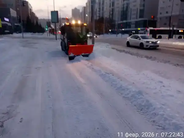Более 63 тысяч кубометров снега вывезли из Астаны за ночь (2)