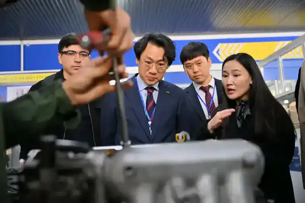 Казахстанский колледж успешно прошел международную аккредитацию (2)