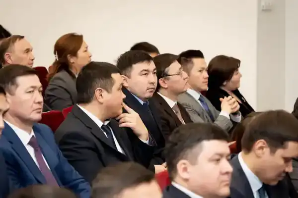 А. Сапаров: Ключевая задача 2026 года — формирование единой цифровой экосистемы «е-АПК» (3)